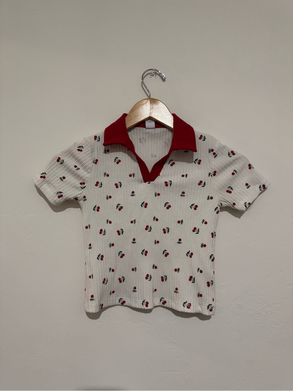 Old Navy Girls M (8) Short Sleeve Ribbed Polo Top White with Cherries